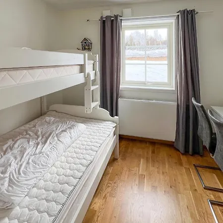 Apartment Gemütliche 3-zimmer-wohnung In