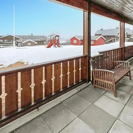 3 Bedroom Cozy In Gala דירה *