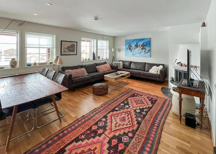 3 Bedroom Cozy In Gala *